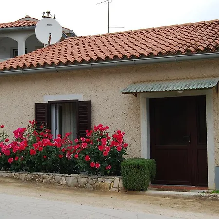 Apartments Mira Tar-Vabriga Exterior photo